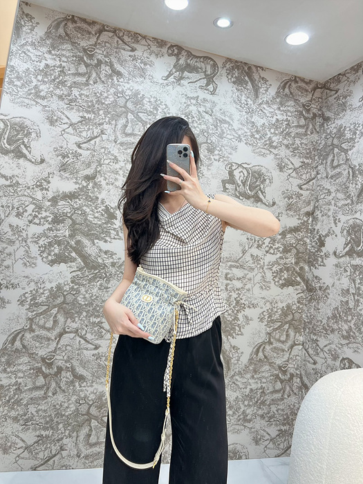 3d51b63952e01edca57d5a9e8bd8b919_1775122556_8527.jpg