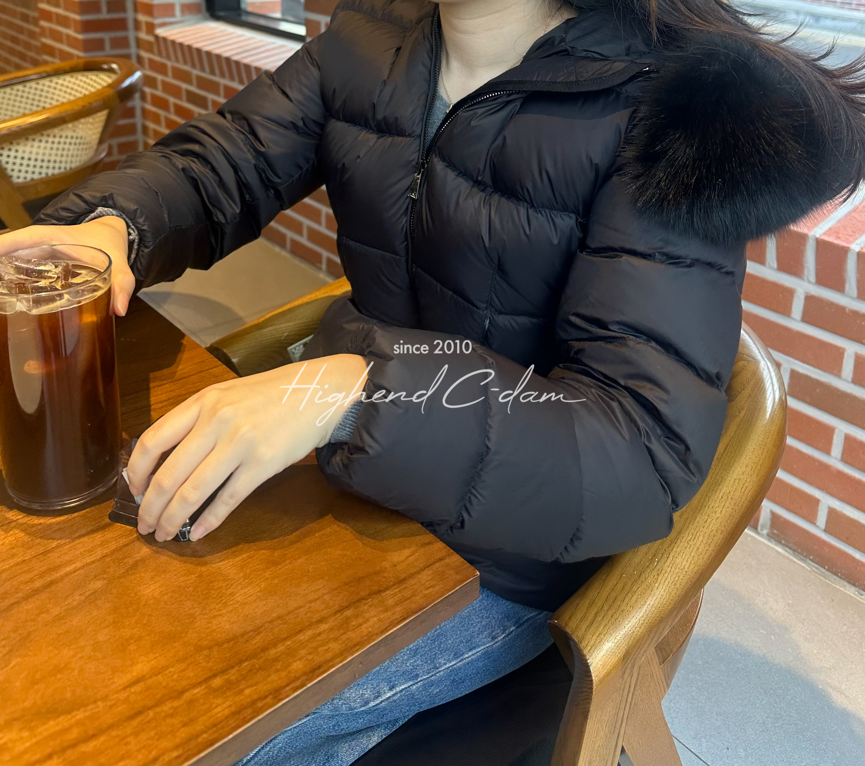 26년 2월 베스트 리뷰 "몽클레어 극소량 상품 보에드 패딩 블랙퍼 (100% 폭스퍼)" **