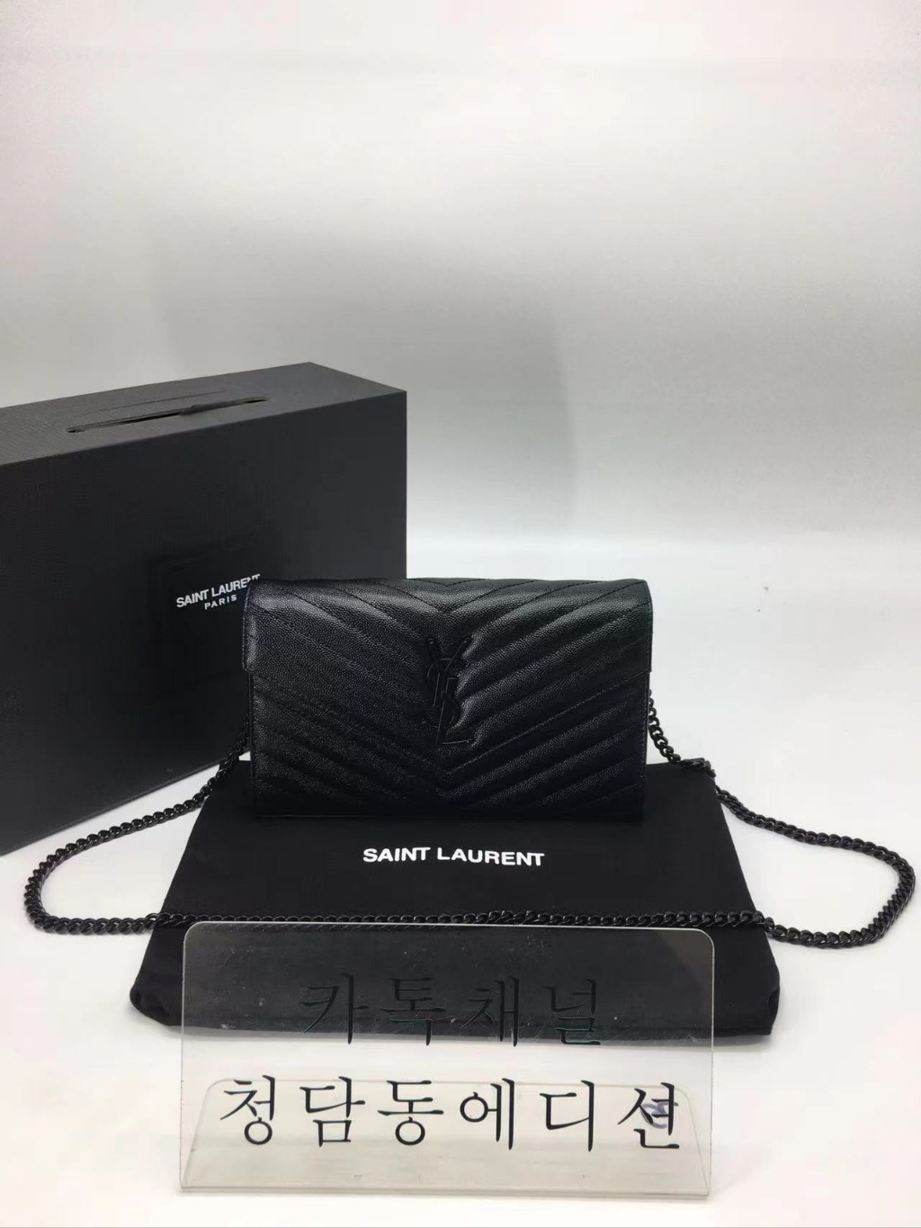 입생로랑 모노그램 체인숄더백 (ZP가죽 동일)