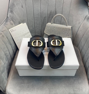 디올 몽테인 플랫 플립플랍 샌들