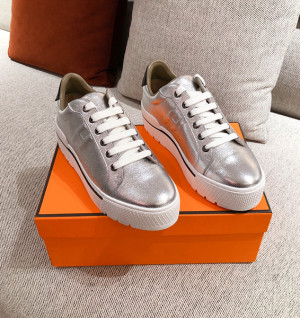 에르메스 스니커즈