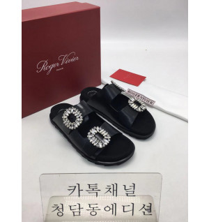 로저비비에 비브 스트라스 버클 슬라이드