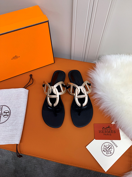 에르메스 비치 샌들
