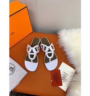 에르메스 비치 샌들