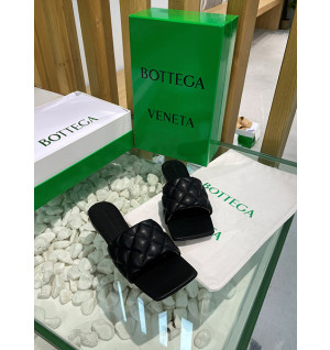 보테가베네타 리도 뮬