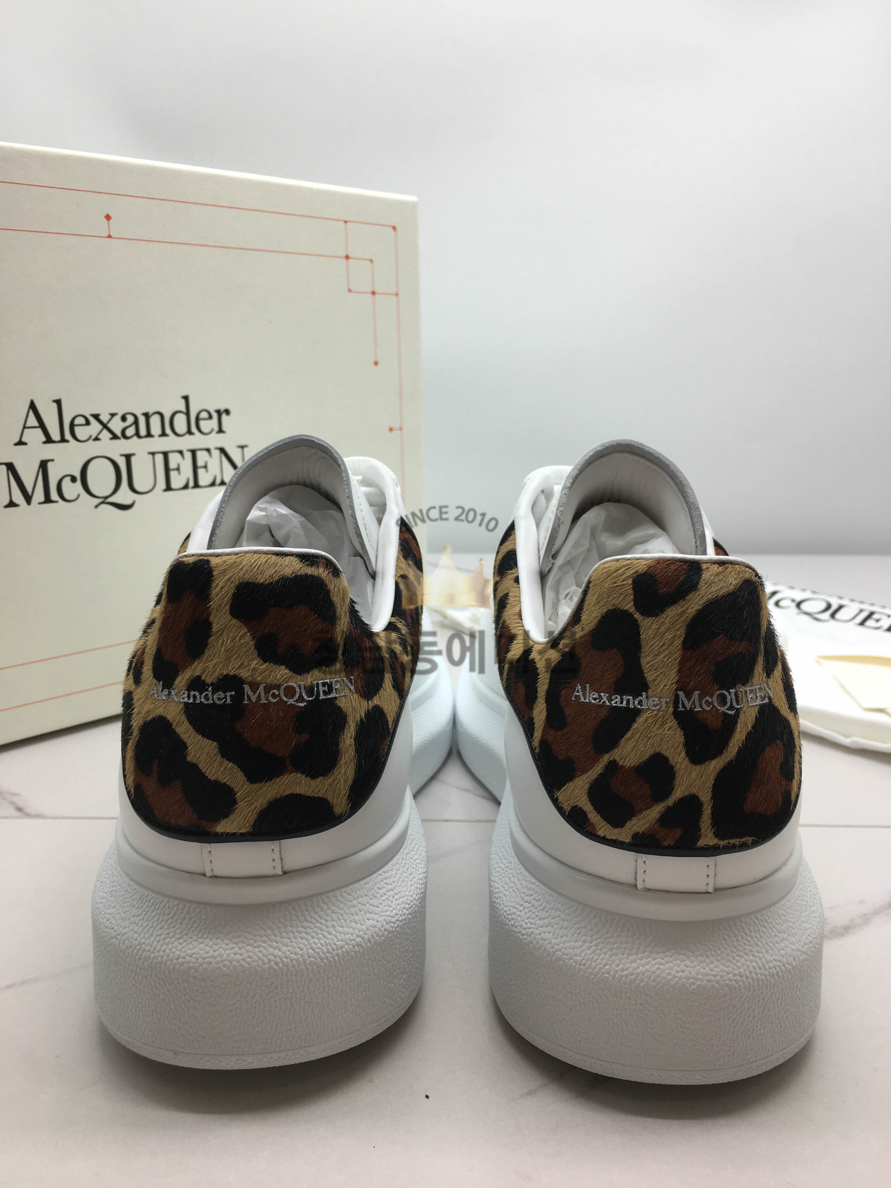 알렉산더 맥퀸 21ss 오버솔 스니커즈 레오파드 (남녀공용)
