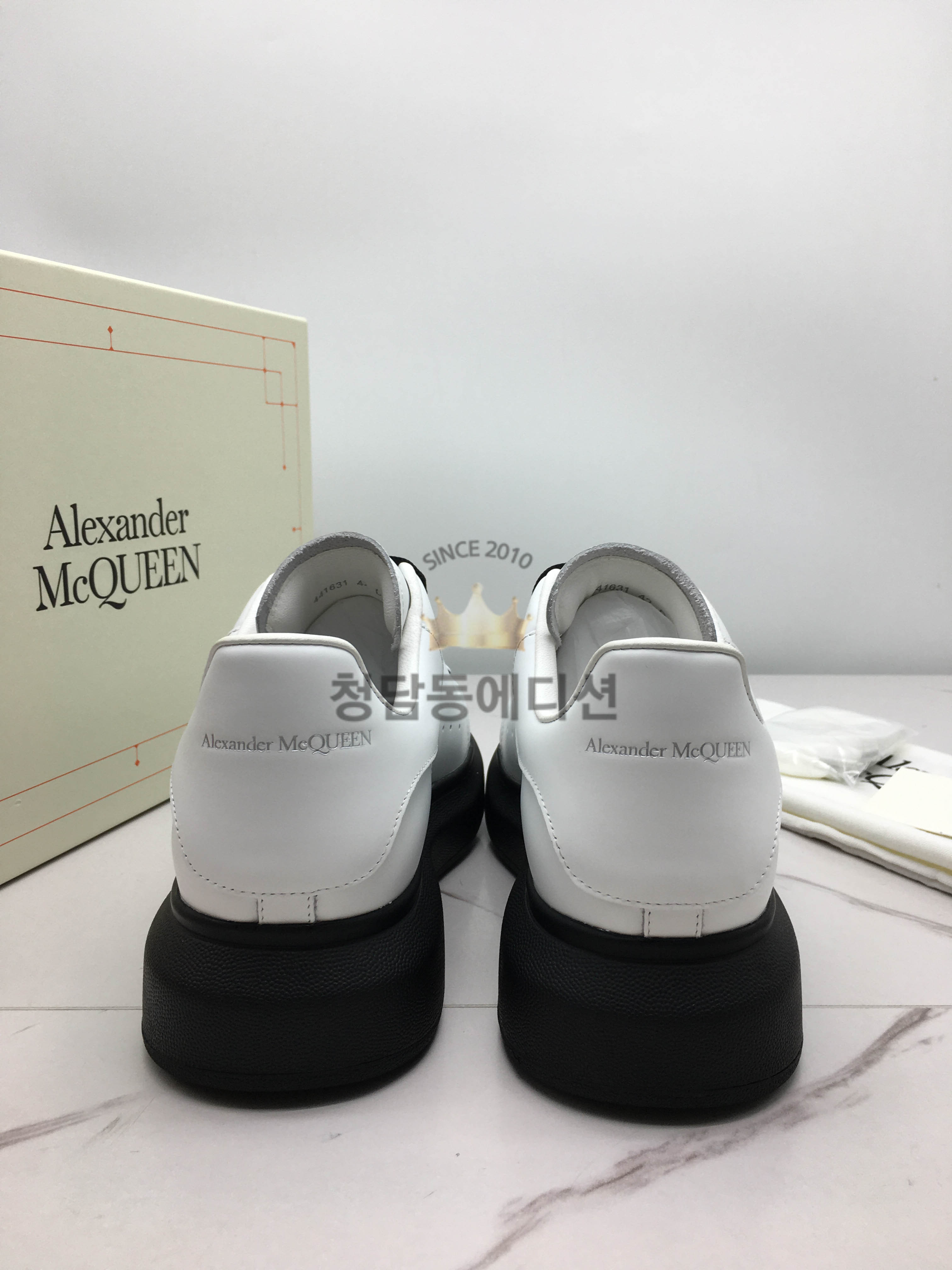알렉산더 맥퀸 21ss 오버솔 스니커즈 (남녀공용)