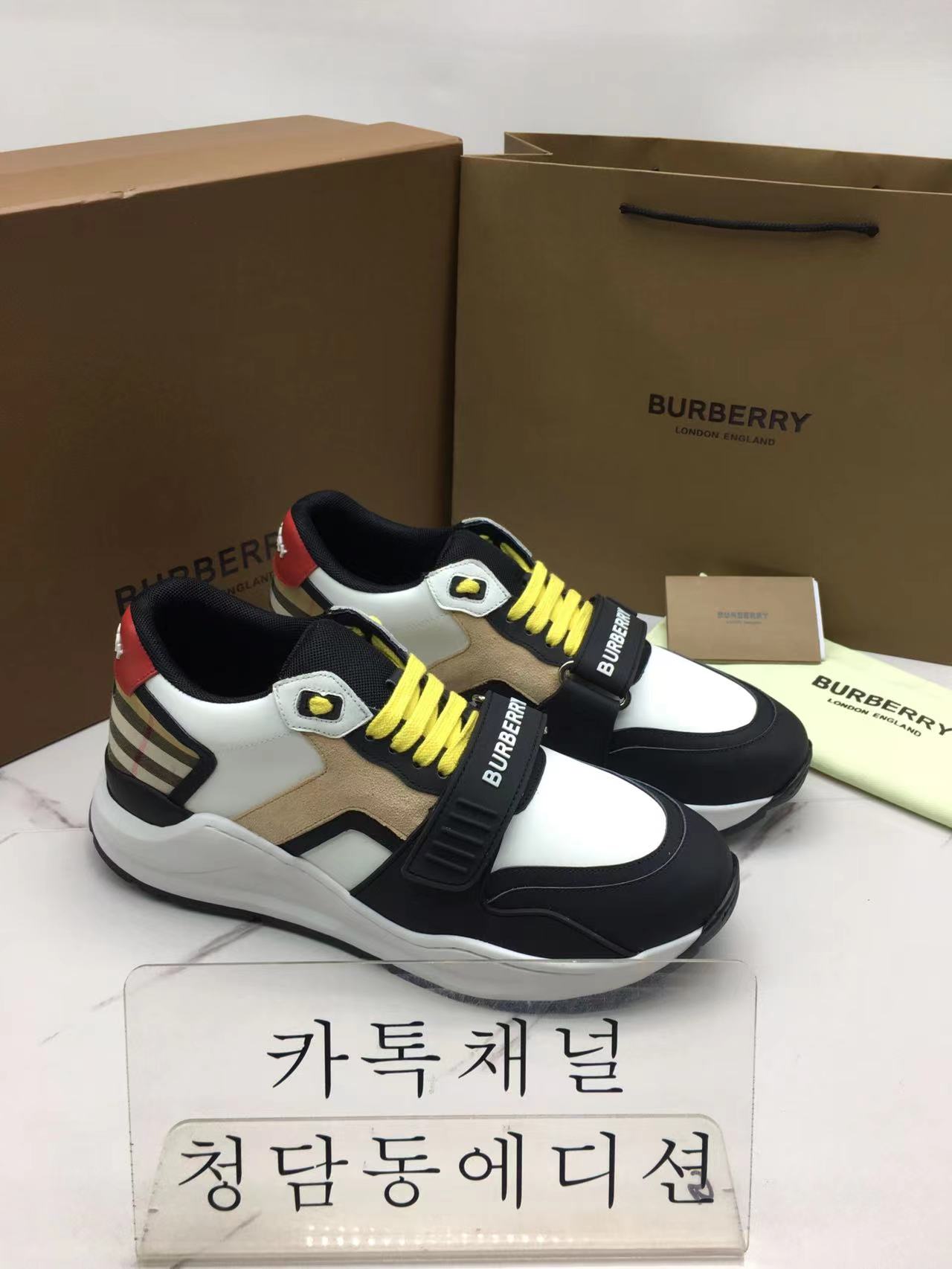 버버리 벨크로 스니커즈 (남성용)