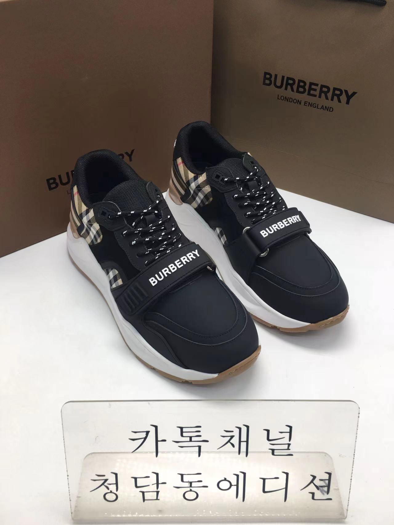 버버리 벨크로 스니커즈 (남성용)