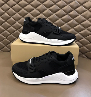 버버리 벨크로 스니커즈 (남성용)