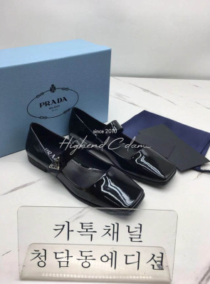프라다 21ss 샌들 싱글 플랫슈즈