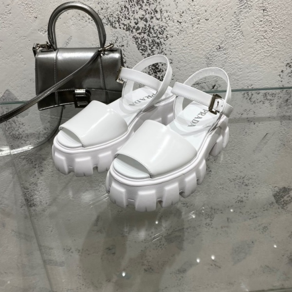 프라다 21SS 샌들