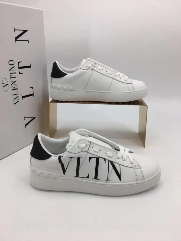 발렌티노 로고 스니커즈 (남성용)