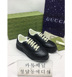구찌 웹 디테일 GG 스니커즈 (남녀공용)