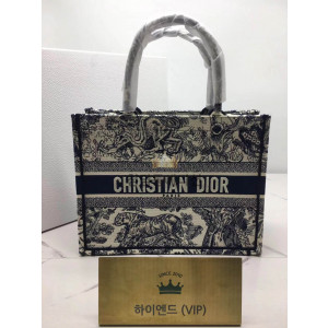 [정품동일가죽] 디올 북토트백 미디움 최고퀄
