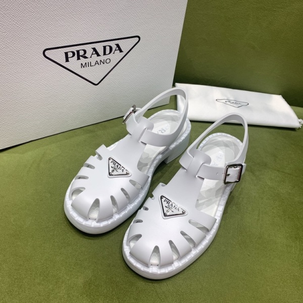 프라다 샌들