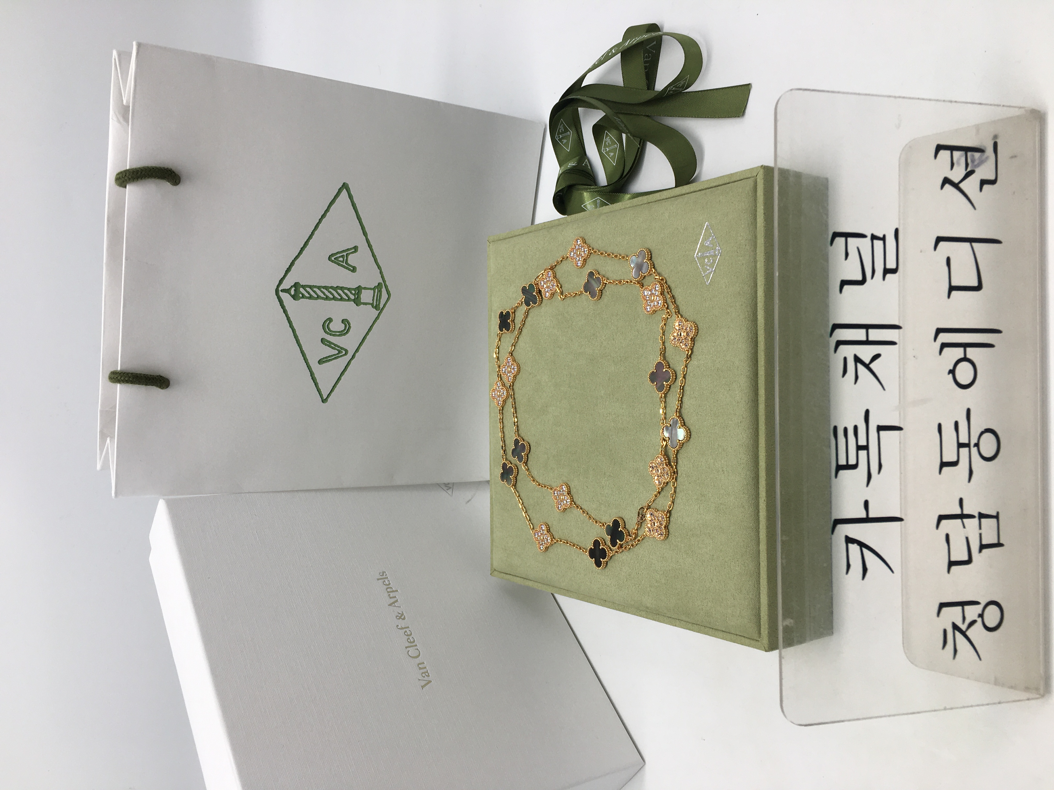 반클리프 롱 네크리스 목걸이 (V-gold소재)