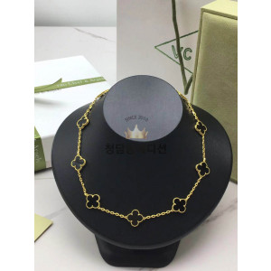 반클리프 알함브라 롱 네크리스 목걸이 (V-gold소재)