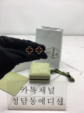 반클 알함브라 빈티지 이어링 귀걸이 (컬러 레드)