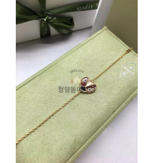 반클리프 럭키 스프링 팔찌 (V-gold소재)