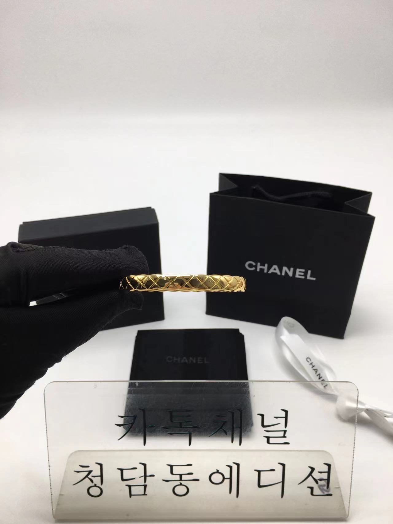 샤넬 코코 크러쉬 팔찌 17CM (컬러 옐로우골드, 화이트골드)