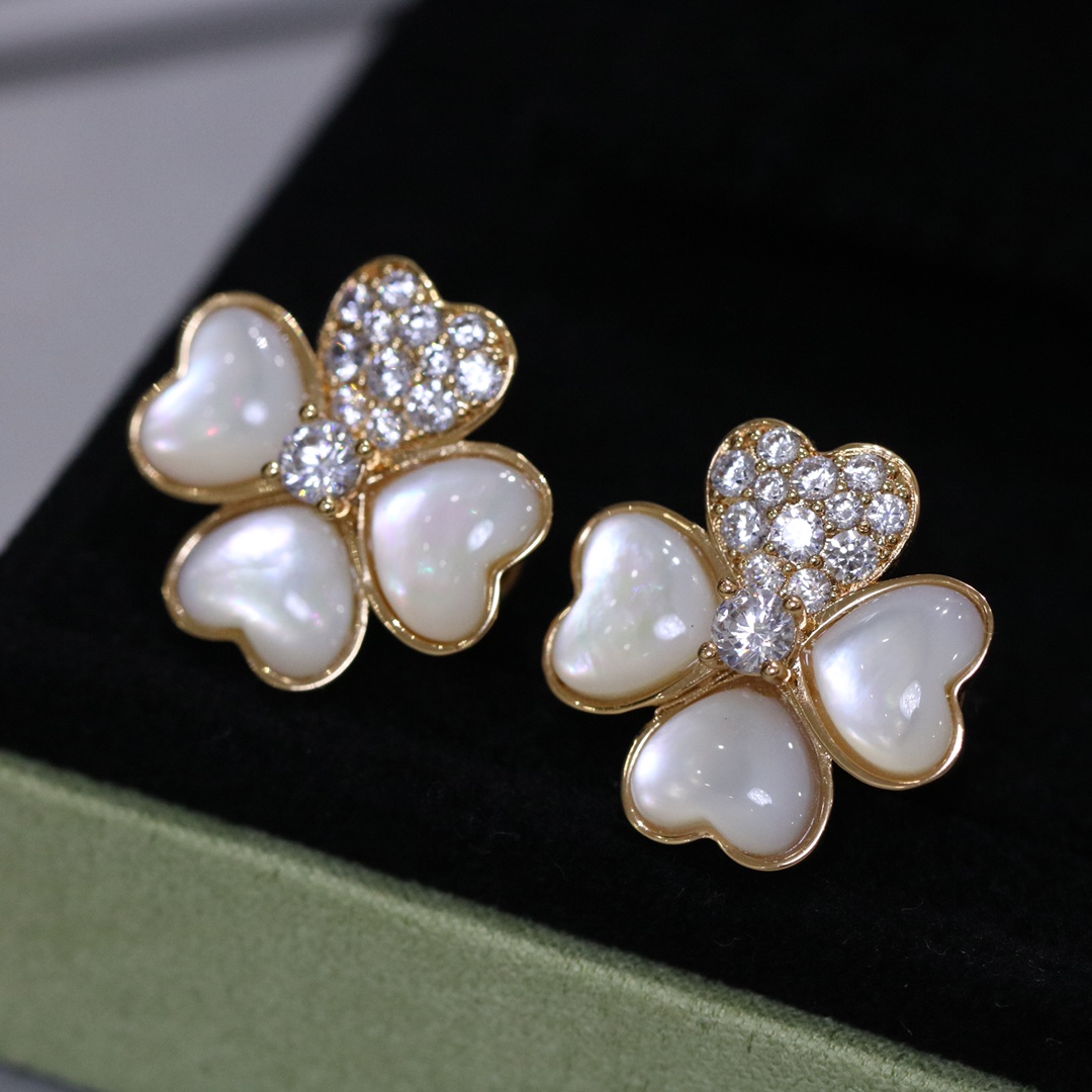 반클리프 앤 아펠 이어링 귀걸이