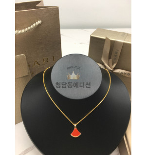 불가리 디바스 드림목걸이 (컬러 레드, 화이트)