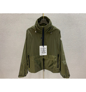 몽클레어 바람막이