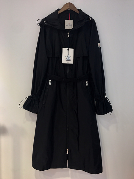 몽클레어 워싱턴 바람막이 (컬러 카키, 블랙)