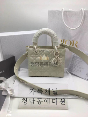 [정품동일가죽] 디올 레이디백 스몰 최고퀄