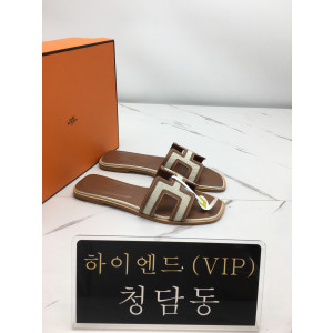 에르메스 오란 슬라이드 슬리퍼 하이엔드급