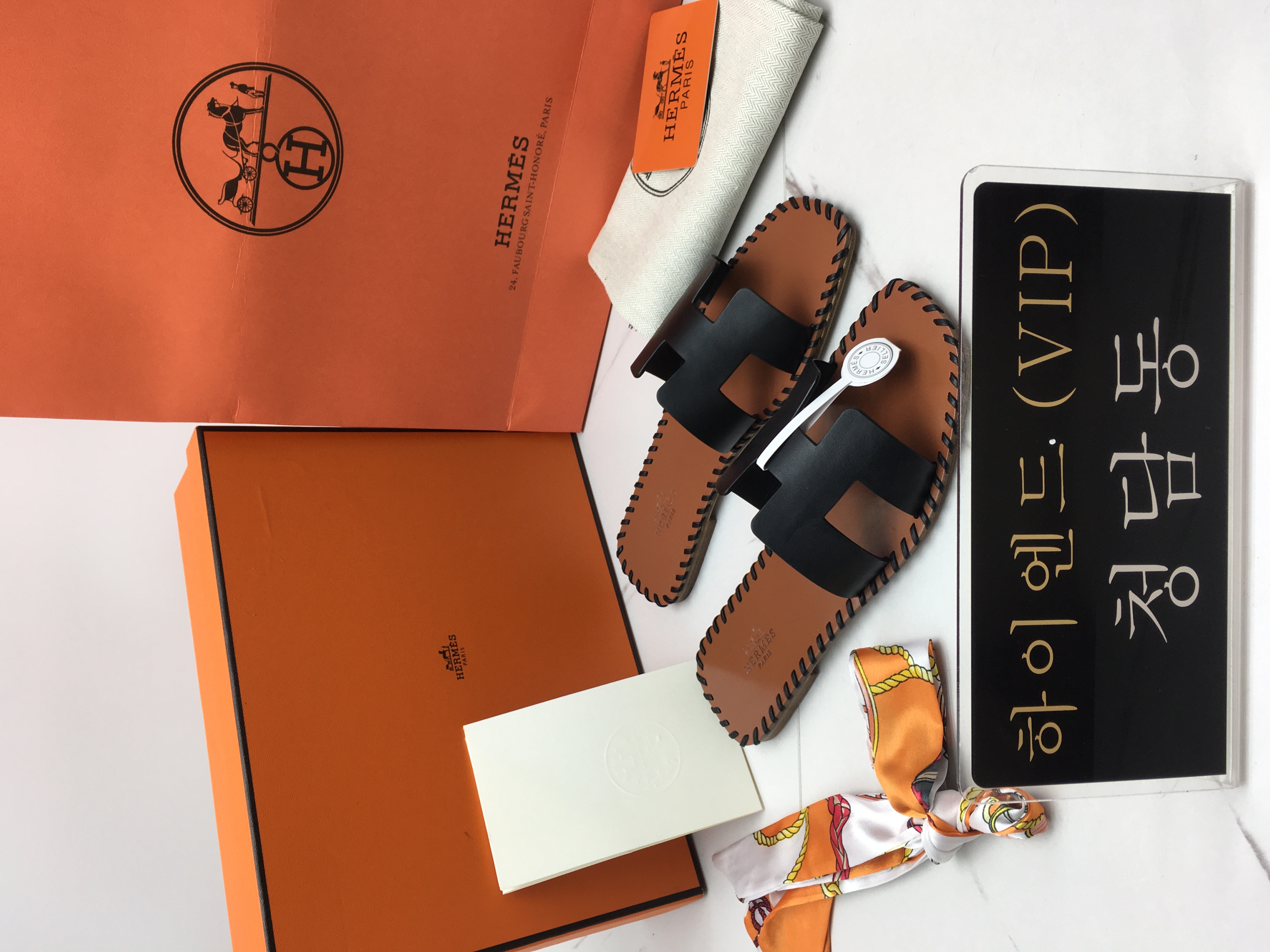 에르메스 오란 슬라이드 슬리퍼 하이엔드급
