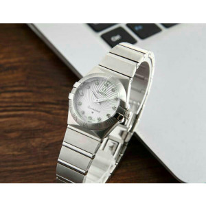 오메가 컨스틸레이션(장쯔이시계)