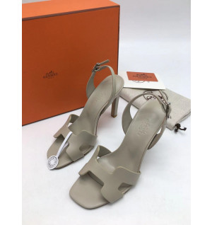 에르메스 엔센스 50 샌들