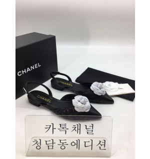 샤넬 카멜리아 슬링백