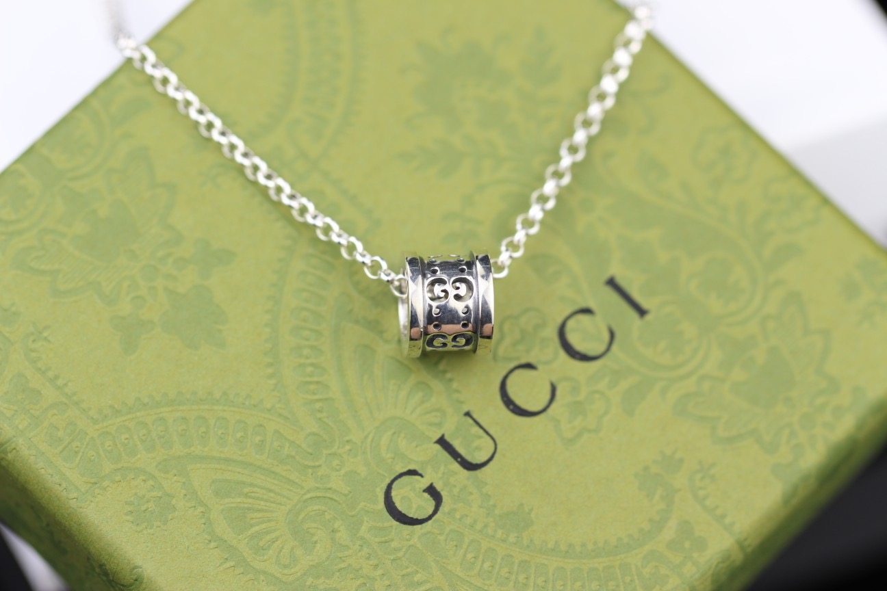 구찌 링 목걸이