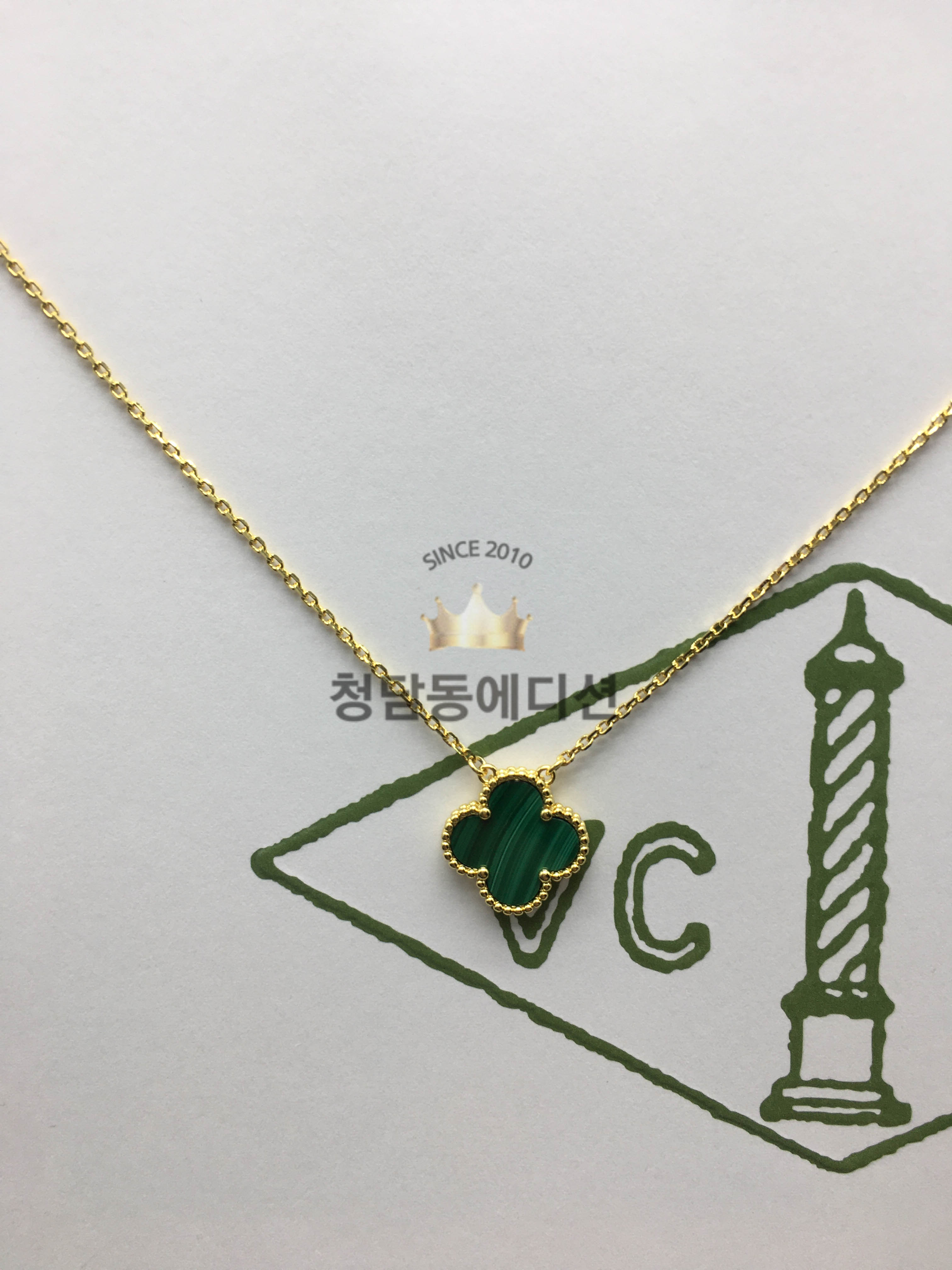 반클리프 앤 아펠 알함브라 목걸이 (V-gold소재) (upgrade ver.)