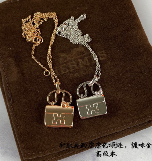 에르메스 콘스탄스 목걸이 (컬러 로즈골드, 화이트골드)