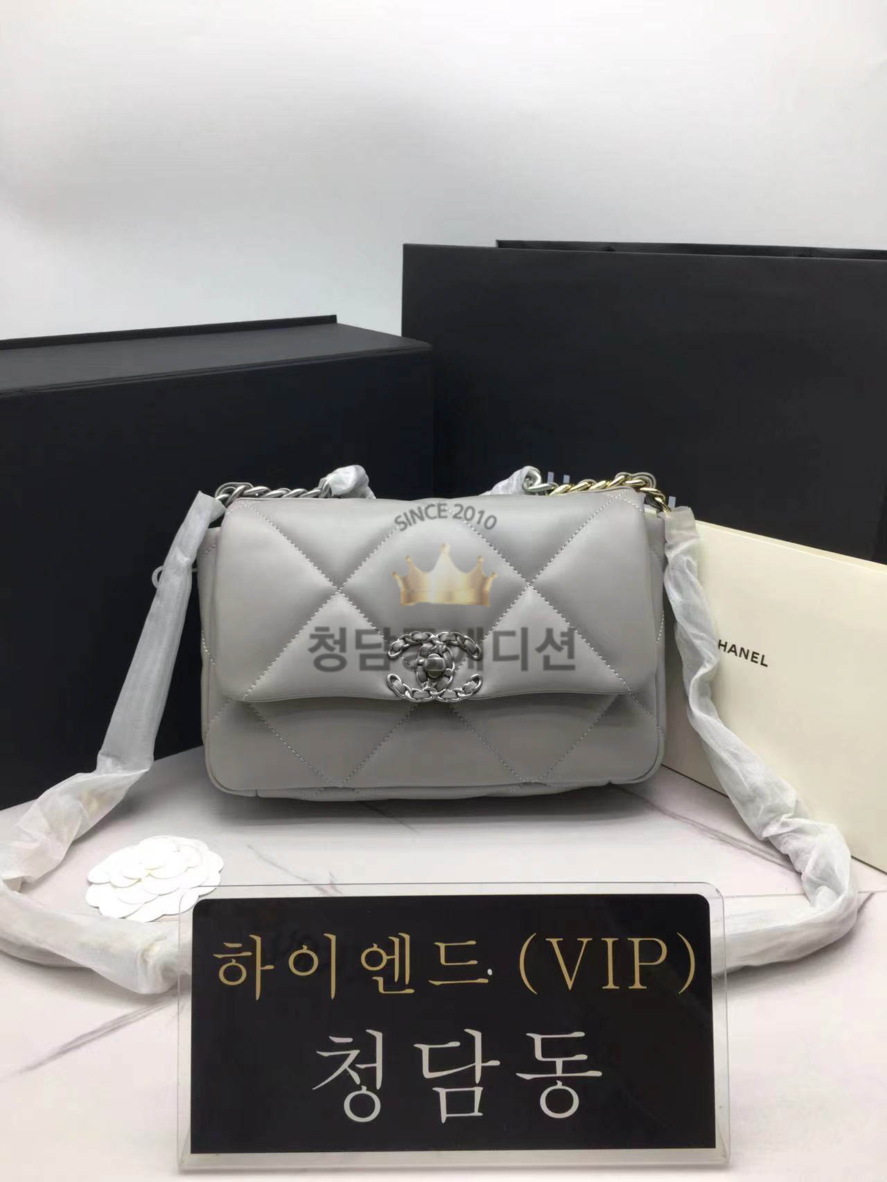 샤넬 19 플랩백 스몰 (하이엔드급)