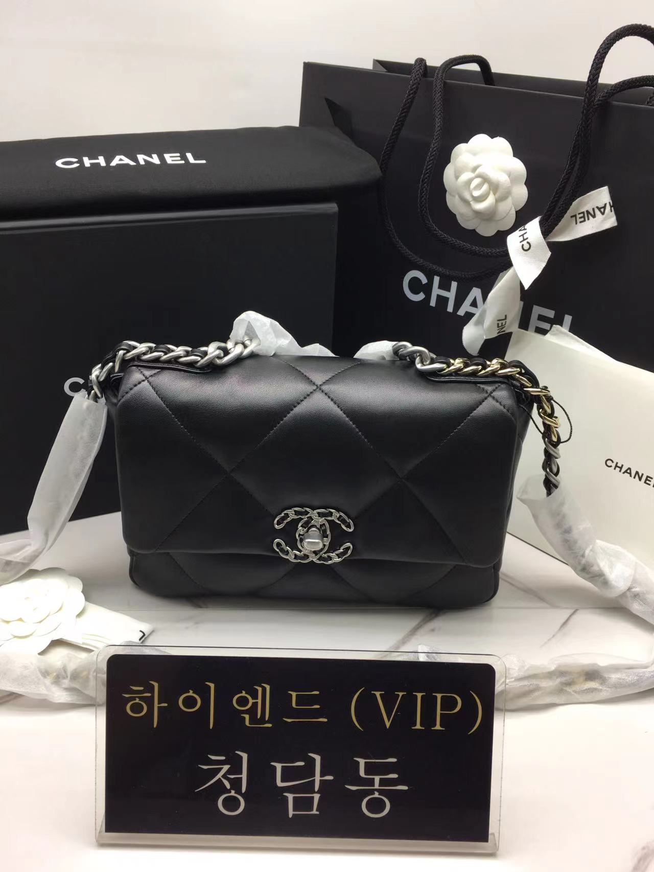 샤넬 19 플랩백 스몰 (하이엔드급)