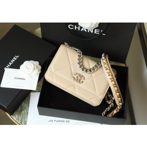 샤넬 19 플랩 WOC 숄더백 (하이엔드급)