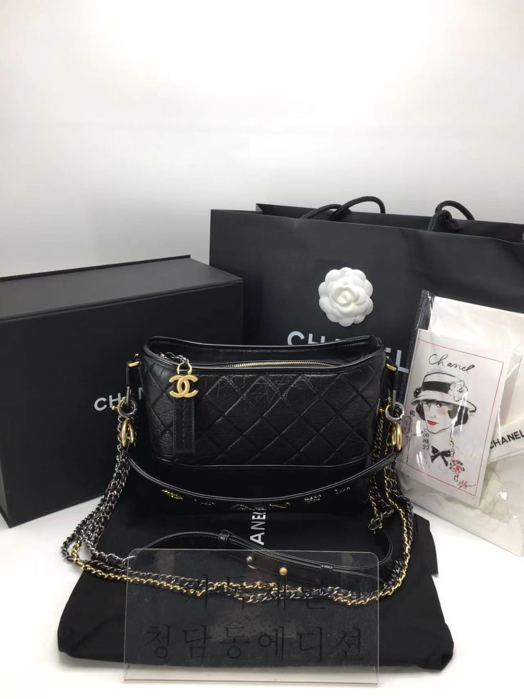 샤넬 가브리엘 호보백 뉴미디움 (하이엔드급) (핸들.ver)