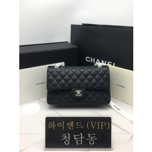 샤넬 작은캐비어 클래식 백 미디움 (버클 은장) (내부컬러 블랙)