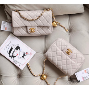 샤넬 볼 플랩백 (하이엔드급)