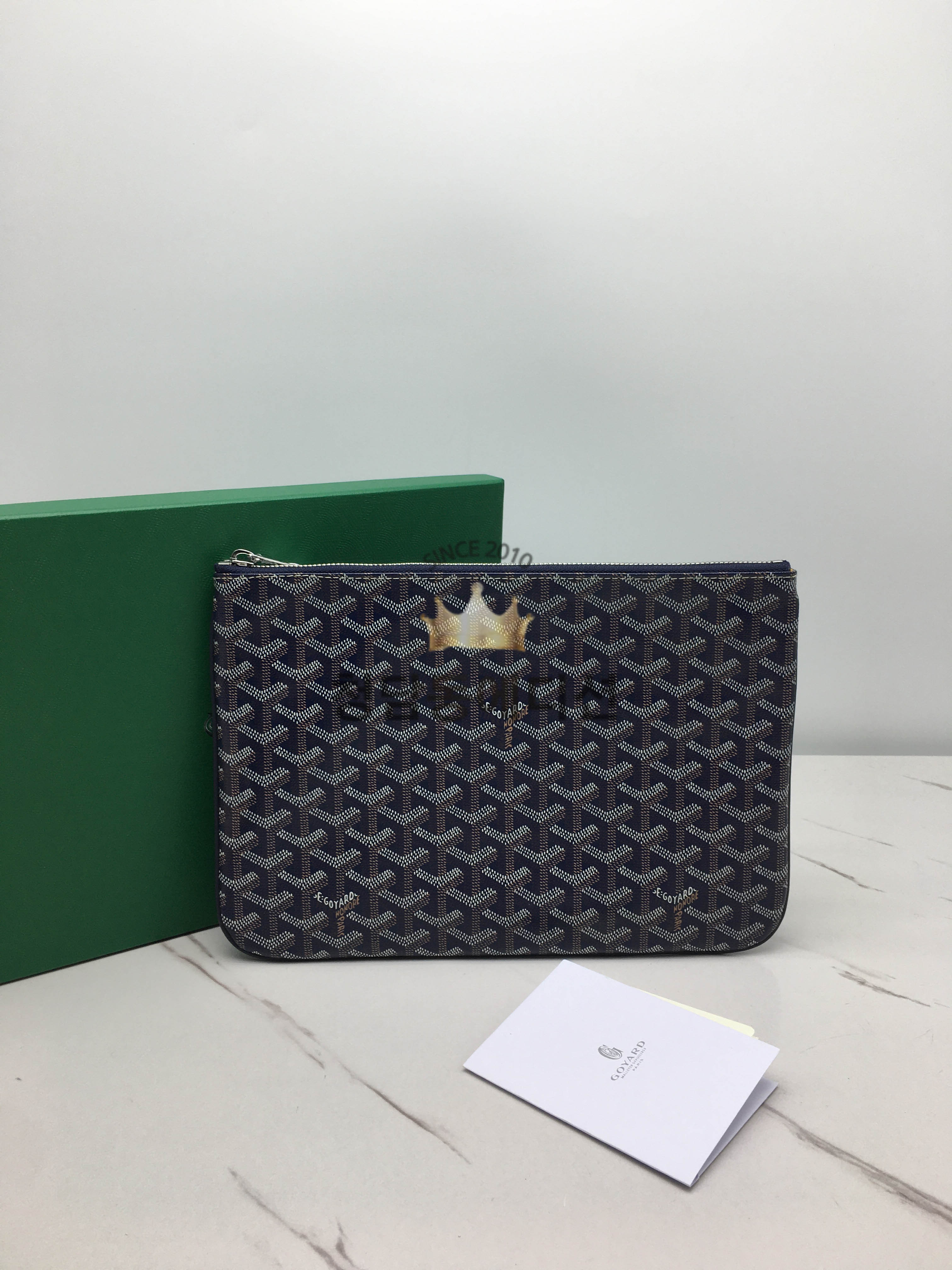 고야드 세나 클러치 MM /GM (컬러 네이비)