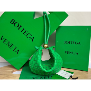 보테가베네타 턴백 품704024 (하이엔드급)