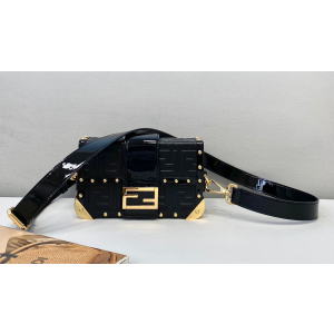 펜디 바게트 트렁크 미니