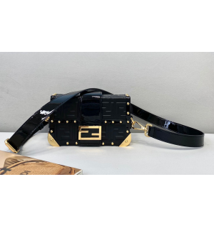 펜디 바게트 트렁크 미니