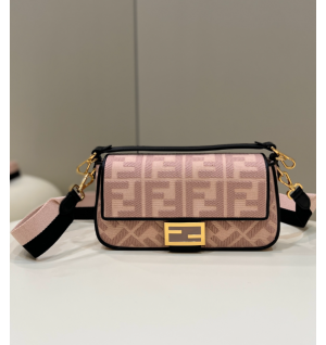 펜디 패브릭 바게트 백