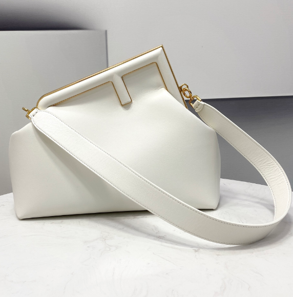 펜디 퍼스트백 미디움